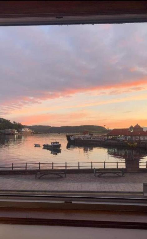 Panoramic Harbour View Apartment Oban Extérieur photo